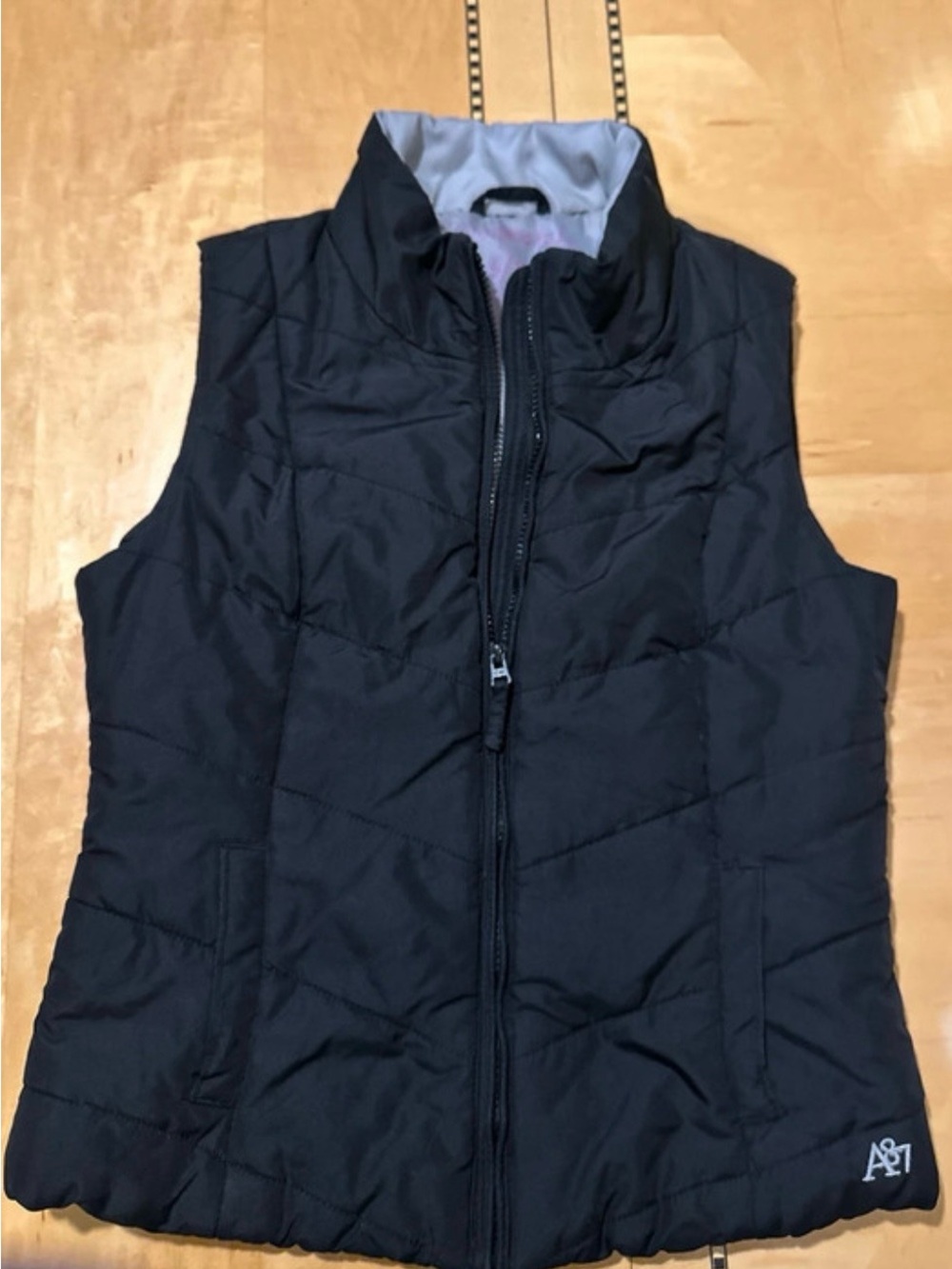 Abercrombie & Fitch Black Quilted Vest with Stand Collar